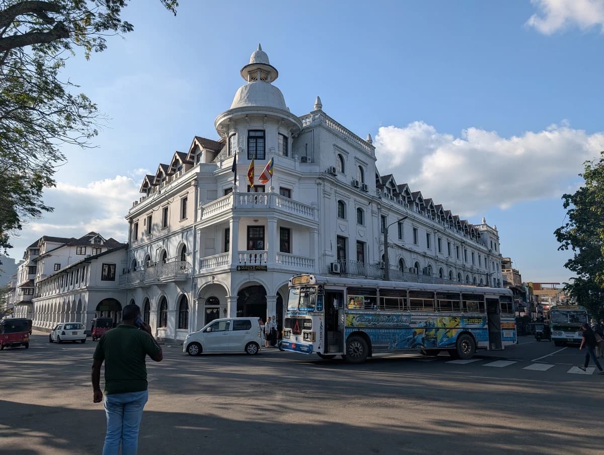 Queen’s Hotel v Kandy Queen’s Hotel v Kandy