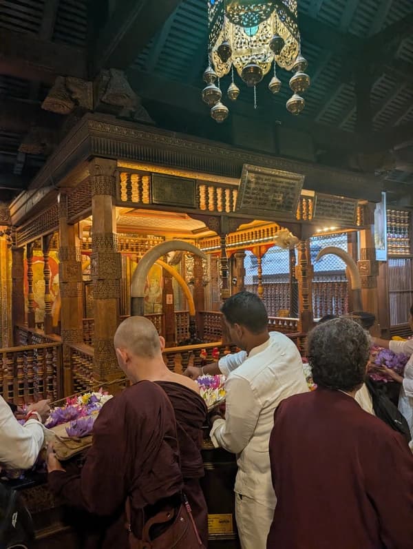 Chrám Buddhova zubu Chrám Buddhova zubu